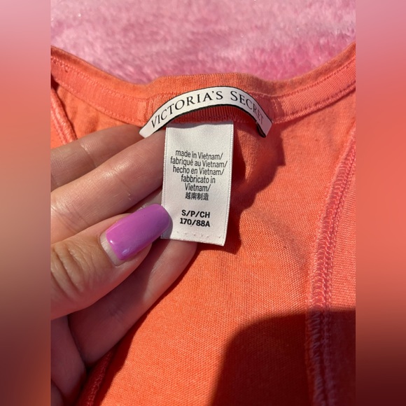 VS Racerback tank - Picture 4 of 6